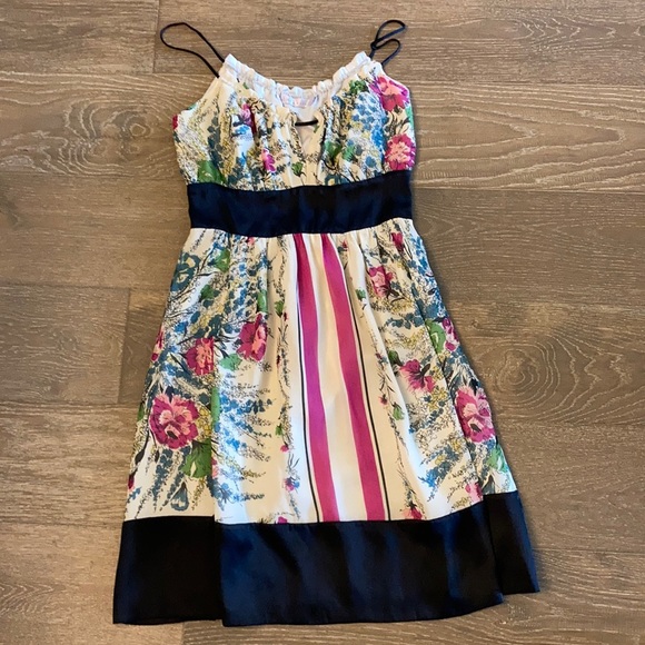 Anthropologie Dresses & Skirts - Anthropologie Alice & Tricia Silk Dress Medium